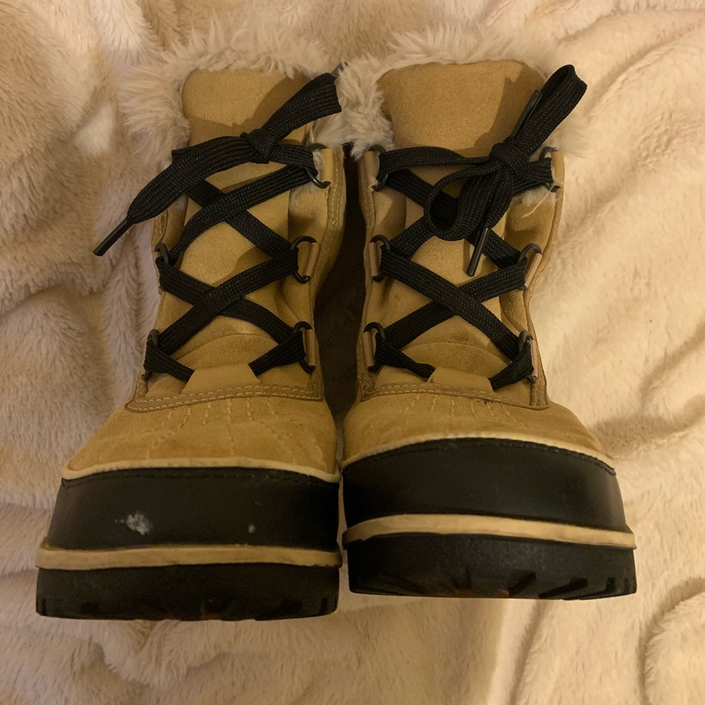 Sorel Tivoli II Suede Boots - Picture 5 of 8